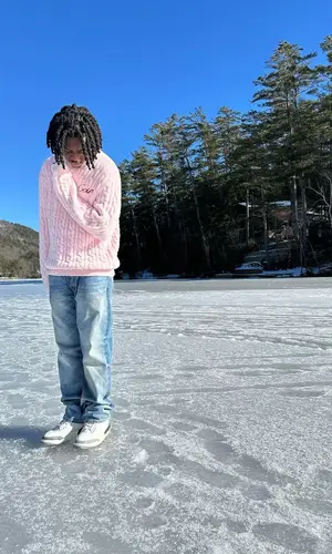 Wolfacejoeyy wearing Jordan sneakers