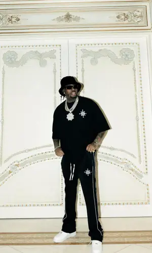Fivio Foreign wearing Prada eyewear