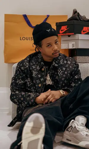 Pressa’s Outfit in Jordan Sneakers & Louis Vuitton Hat (2024)