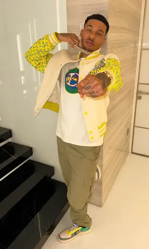 Fredo’s Outfit in Louis Vuitton Jacket, Nike Sneakers & Calvin Klein Underwear (2024)