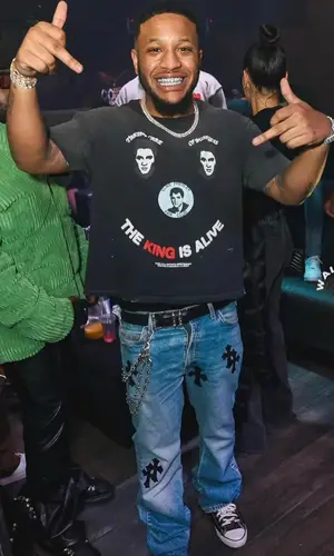 BenDaDonnn wearing Paly t-shirt