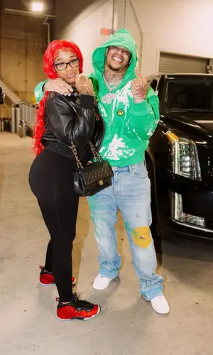Doodie Lo’s Outfit in Barrow Hoodie, Hudson Jeans & Nike Sneakers (2024)