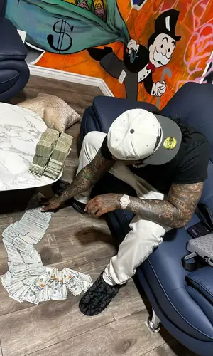 Moneybagg Yo wearing Dior sandal