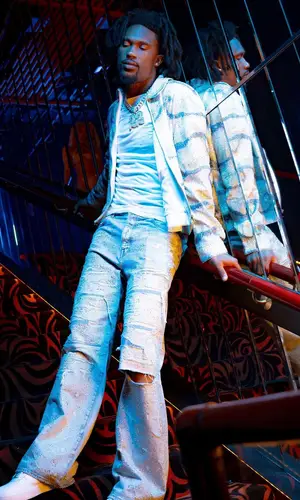 Hunxho’s Outfit in Amiri Shirt & Nike Sneakers (2024)