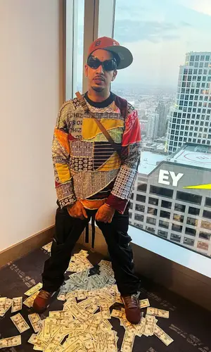Fenix Flexin wearing Supreme cap