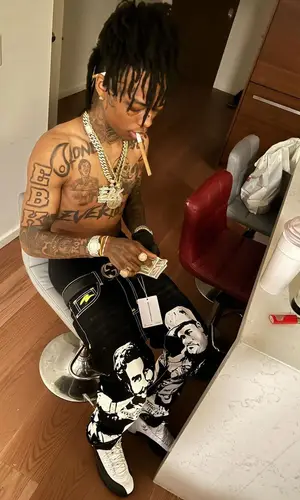 Heembeezy wearing Asaali jeans