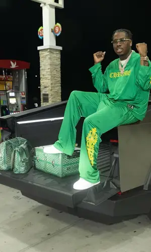 Real Boston Richey’s Outfit in Chrome Hearts Jersey, Nike Sneakers & Cartier Eyewear (2024)