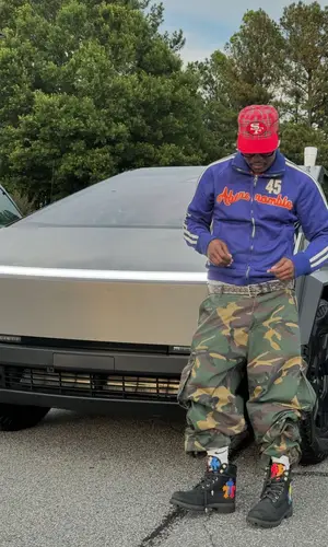 Lil Yachty wearing Goyard belt