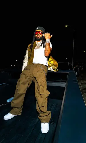 Icewear Vezzo’s Outfit in Who Decides War Jacket, Rhude Pants & Tom Ford Eyewear (2024)