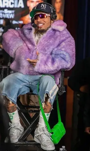 Gervonta Davis’ Outfit in ERL Jacket, Bottega Veneta Bag & Oakley Eyewear (2024)