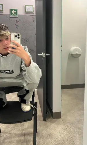 Lucho SSJ wearing Off-White sneakers