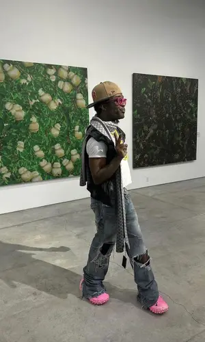 Lil Uzi Vert’s Outfit in Balenciaga Jeans & Gucci Scarf (2024)