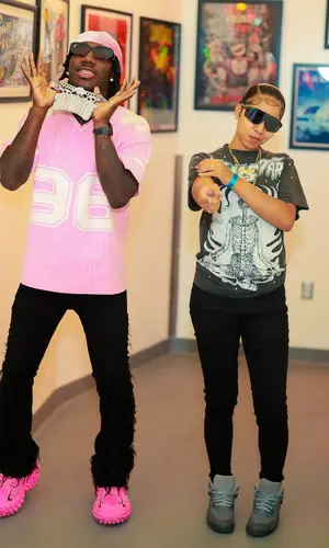2Rare’s Outfit in Guapi Jersey, Balenciaga Sneakers & Prada Eyewear (2024)