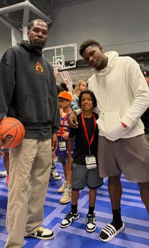 Kevin Durant’s Outfit in Balenciaga Hoodie, Nike Sneakers & Wilson (2024)