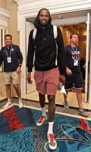 Kevin Durant’s Outfit in Gucci Hoodie, Marni Shorts & Nike Socks (2024)