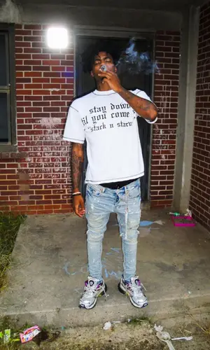 Lazer Dim 700 wearing Stack 'N Starve t-shirt