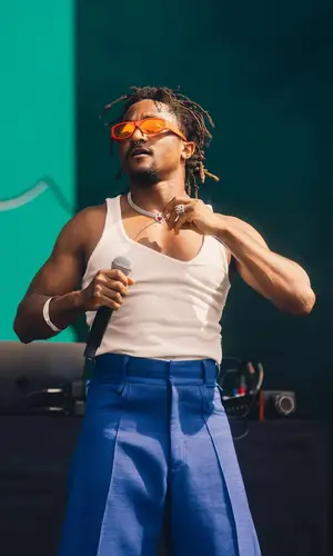 Jordan Ward wearing Flatlist eyewear