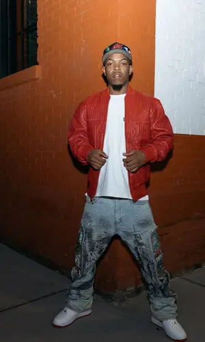 Vontee The Singer wearing Louis Vuitton eyewear