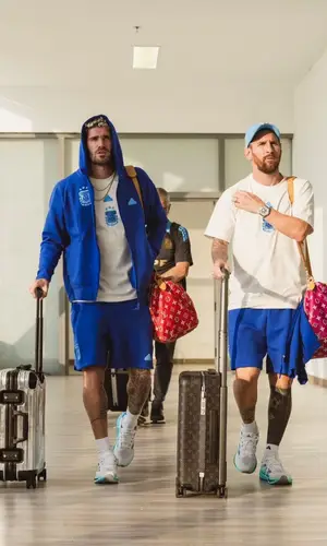 Lionel Messi’s Outfit in Louis Vuitton Bag & Adidas Cap (2024)