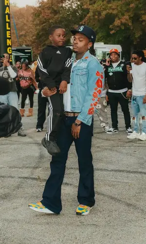 Gunna’s Outfit in Adidas Sneakers, Audemars Piguet Watch & New Era Cap (2024)