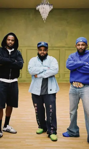 Kendrick Lamar wearing New Era cap