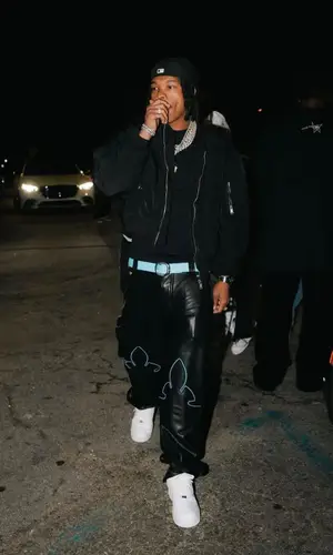 Lil Baby wearing Chrome Hearts belt