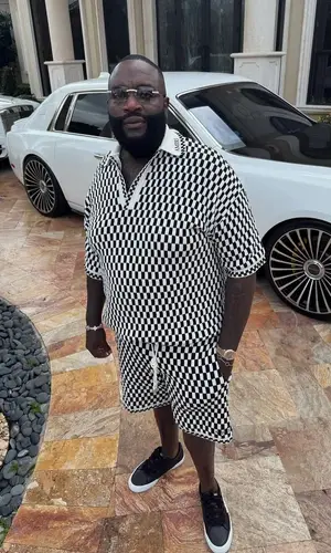 Rick Ross’ Outfit in Amiri Shirt, Rolex Watch & Van Cleef & Arpels Jewelry (2025)