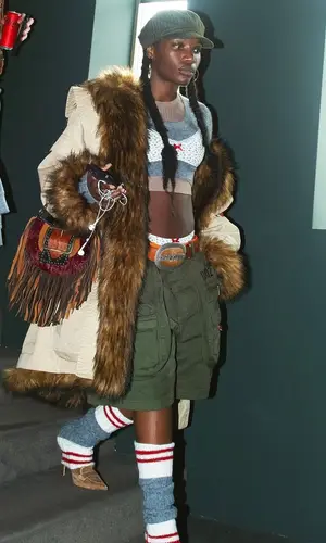 Doechii wearing Dsquared2 sock