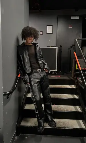 Iann Dior’s Outfit in Cease±Desist Jacket & Balenciaga Boots (2025)