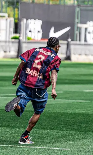 Travis Scott wearing Vintage shorts