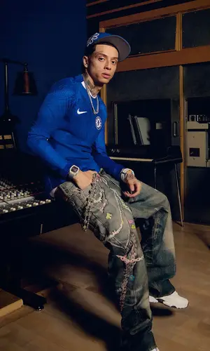 Central Cee wearing Nike top
