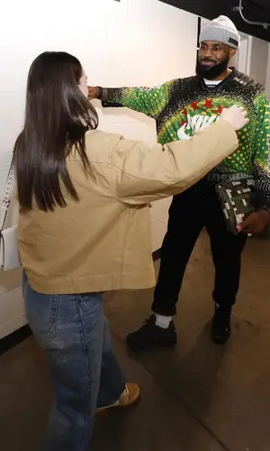 LeBron James’ Outfit in Nike Sweater, Louis Vuitton Hat & Cactus Plant Flea Market (2025)