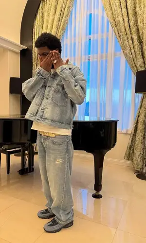 Lil Yachty wearing Levi’s jeans