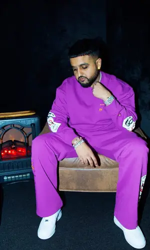 Nav’s Outfit in Chrome Hearts Top, Cartier Watch & Matty Boy (2025)