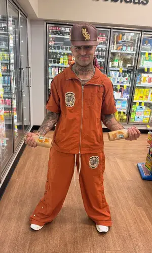 Lil Pump’s Outfit in Saint Vanity Top, Asics Sneakers & Vertabrae Cap (2025)