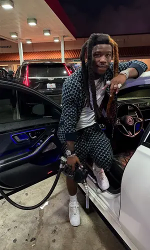 Hot Boii’s Outfit in Louis Vuitton Jacket, Nike Sneakers & Audemars Piguet Watch (2025)