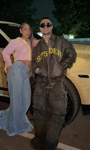 Lil Pump’s Outfit in Spider Worldwide Jacket, Balenciaga Jeans & Tom Ford Eyewear (2025)