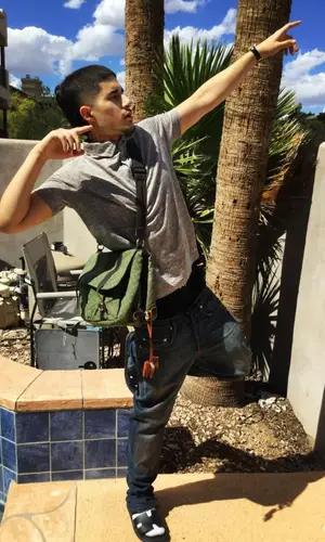 Fakemink wearing Supreme underwear