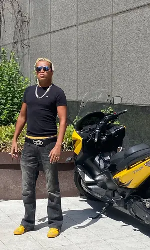 Thaiboy Digital wearing Dior eyewear
