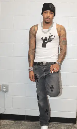 G Herbo wearing Chrome Hearts belt