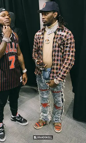 Offset wearing Pleasures other