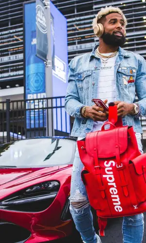 Odell Beckham Jr wearing Supreme top
