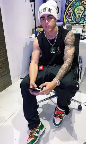 Lunay wearing OVO t-shirt