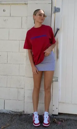 Maddie Ziegler wearing HERR by Isabela other
