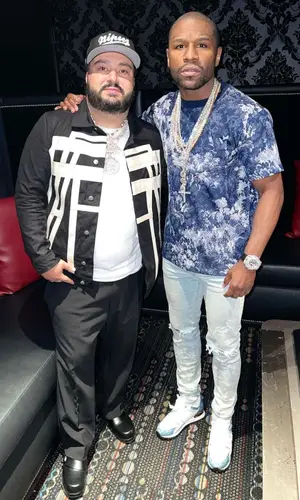 Floyd Mayweather wearing Louis Vuitton t-shirt