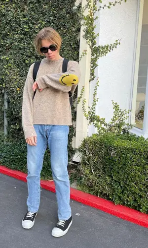 The Kid Laroi wearing Gucci eyewear