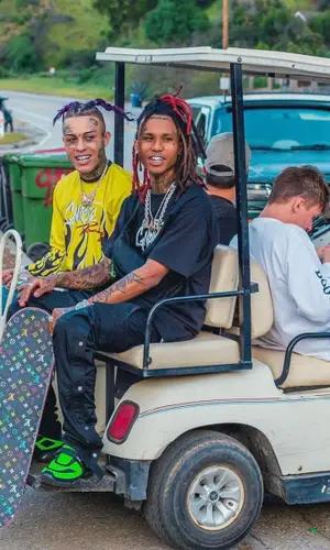 Lil Skies wearing Amiri jeans