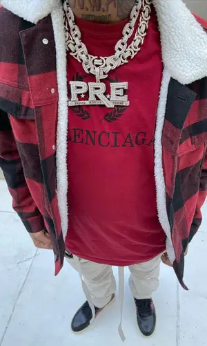 Key Glock wearing Coca-Cola other