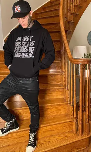 Lil Skies wearing LaRopa hoody