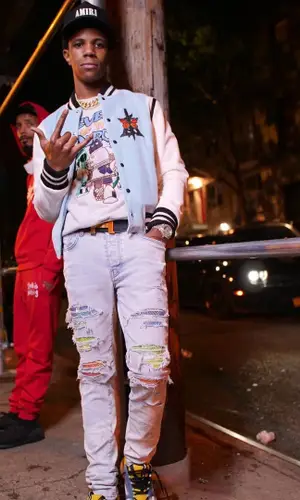 A Boogie Wit Da Hoodie wearing Jjgrant other